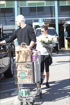 Lea Michele shopping at Whole Foods in Los Angeles 3
2400x3600 1.4 mb
Viewed 14 times
@BestEyeCandy.com