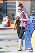 Minka Kelly leaving a yoga class in LA 16.02.2015
18 Photos
Photoset #270502
@BestEyeCandy.com