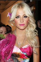 Pixie Lott lipsy Fashion Range Launch Party in Lond
34 Photos
Photoset #260465
@BestEyeCandy.com