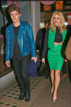Celebrity Photo: Pixie Lott
14 Photos
Photoset #265269
@BestEyeCandy.com