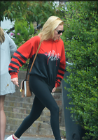 Margot Robbie out in London26.06.2015
13 Photos
Photoset #285336
@BestEyeCandy.com