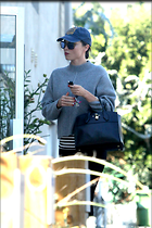 Celebrity Photo: Miranda Kerr
13 Photos
Photoset #299116
@BestEyeCandy.com