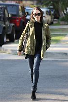 Lily Collins out and About in Los Angeles 05-10-2016
229 Photos
Photoset #320785
@BestEyeCandy.com