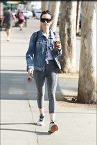 Lily Collins leaves a Gym in Los Angeles 11-06-2016
30 Photos
Photoset #347586
@BestEyeCandy.com