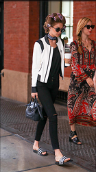 Gigi Hadid heading to a Photoshoot in New York 07-12-2016
57 Photos
Photoset #400718
@BestEyeCandy.com