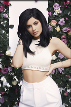 Celebrity Photo: Kylie Jenner
6 Photos
Photoset #711336
@BestEyeCandy.com